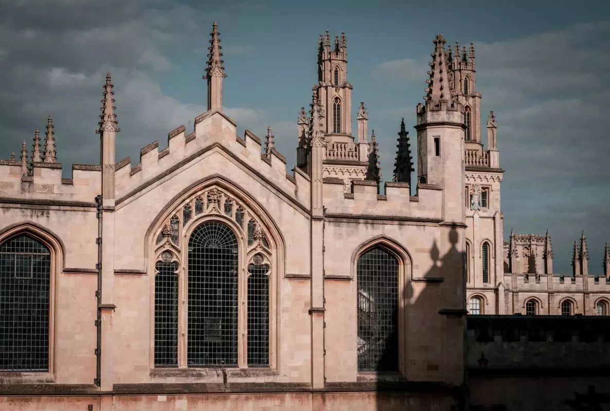 skyline photo of oxford building